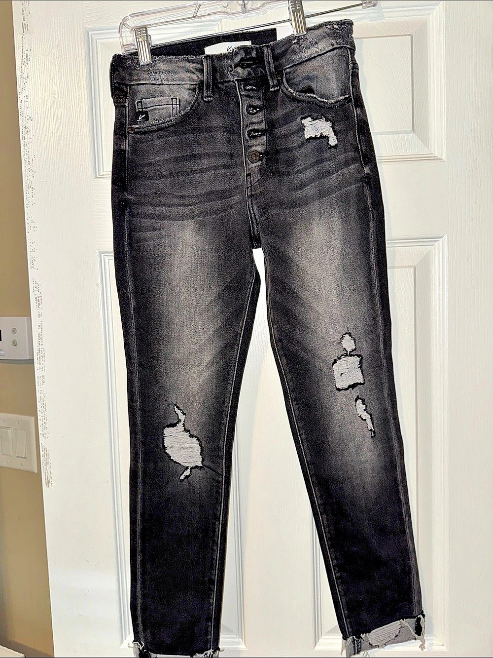Kancan High Rise Cuffed Ankle Skinny Black Waist 3/25